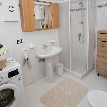 Apartment Sanda *