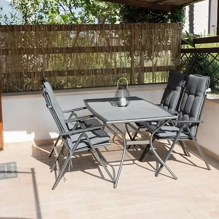 Sanda Apartment